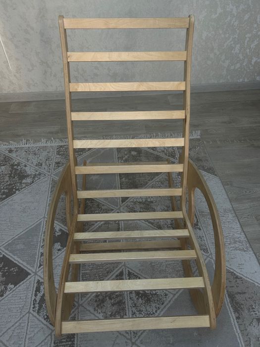 Продается кресло-качалка ,состояние отличное