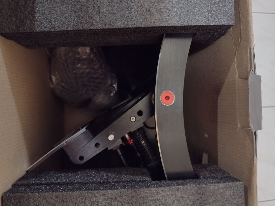 Fanatec CS V3 pedals/Фанатек клуб спорт педали