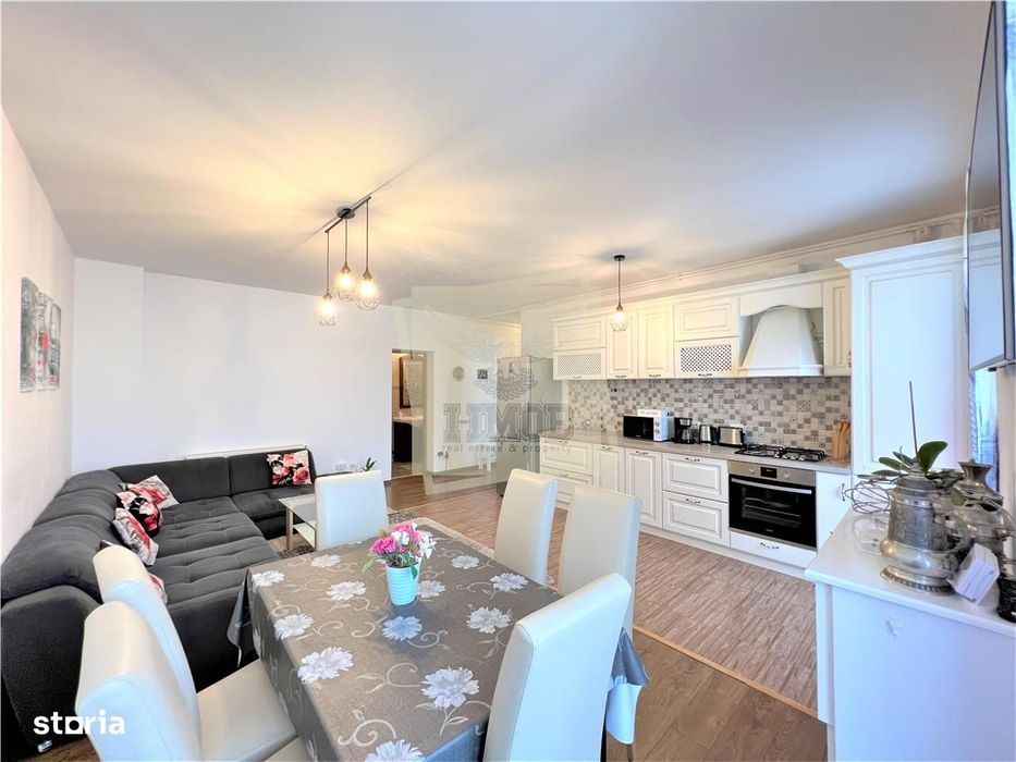 Apartament 3 camere 2 bai balcon mare 2 parcari D-na Stanca