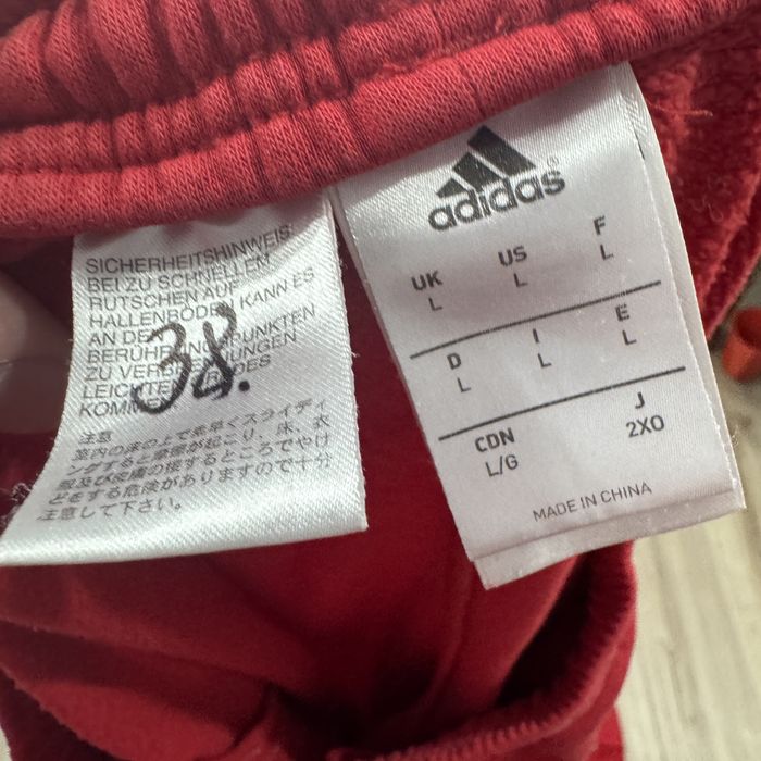 Pantaloni Bayern Munchen marimea L