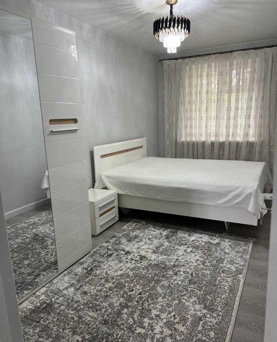 R7 Сдаётся квартира 2/2/4 на Мирзо-улугбексом ор-р Массив Феруза !