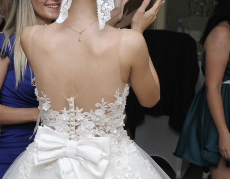 Vand rochie mireasa