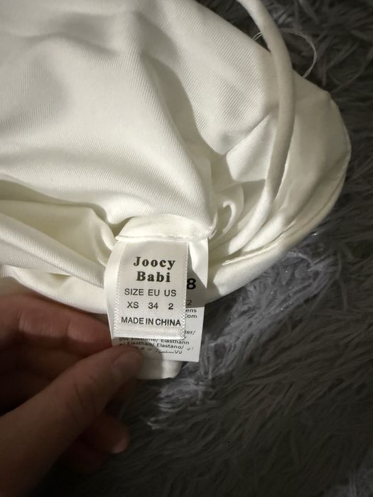 Продам  топ белый