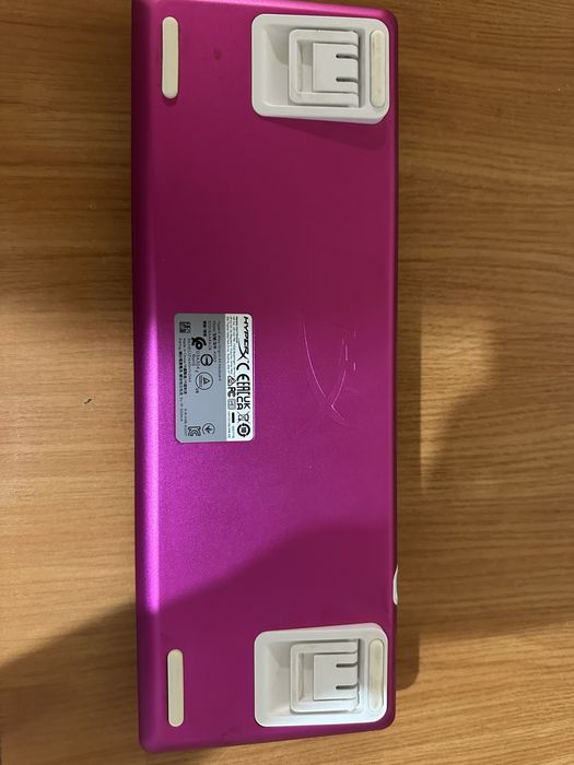 Продам клавиутуру HyperX Alloy Origins 60