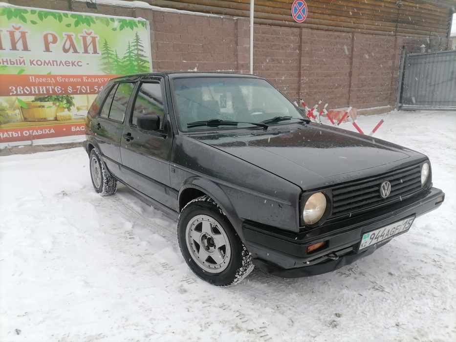 Продам фольксваген гольф 2