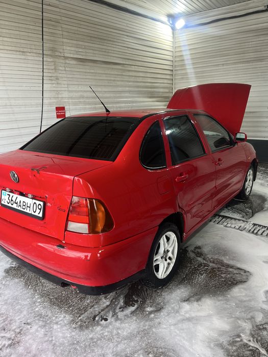 Volkswagen Polo продается