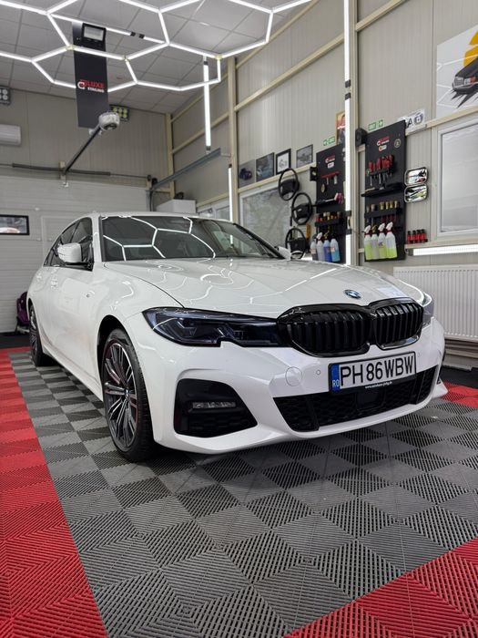 BMW 330E Plug-in Hybrid M Sport 292 cp