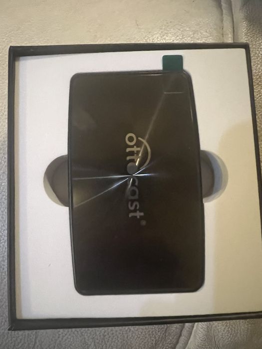 Apple Carplay и Android Auto 2в1 безжичен адаптер