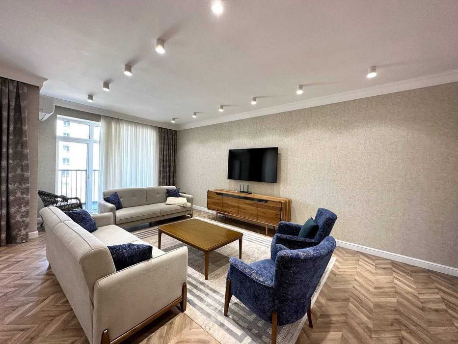 квартира Сдается ЦУМ 3/3/9