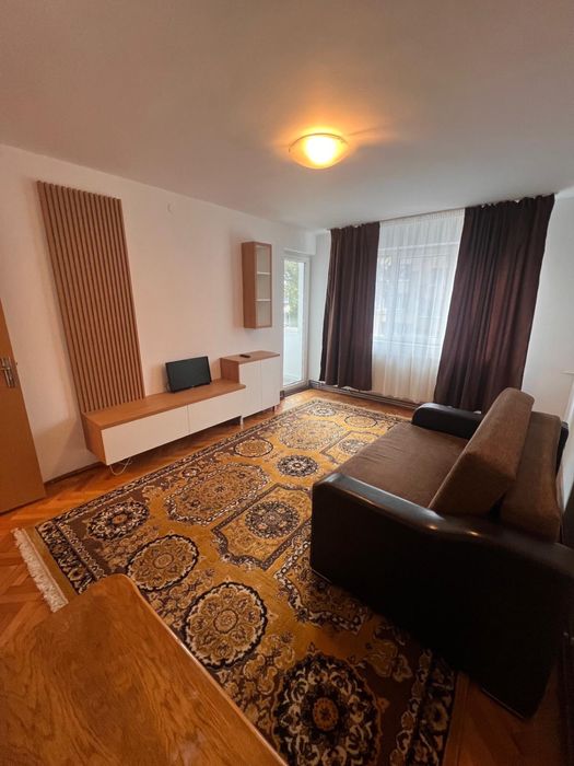 Apartament de inchiriat