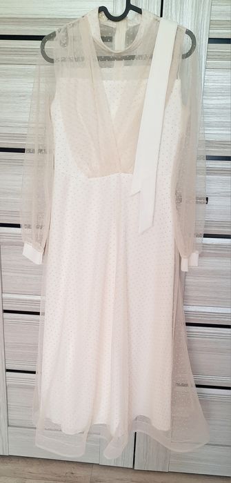 Продам платье нарядное