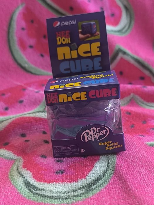 Nice cube Нидоу Таба сквиш