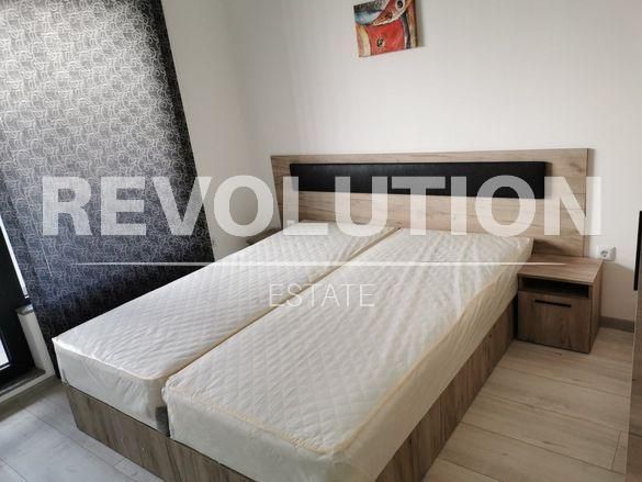 Дава се под наем Двустаен апартамент в Варна, Кайсиева градина - 56 кв.м за 458.49 € - Снимка #3