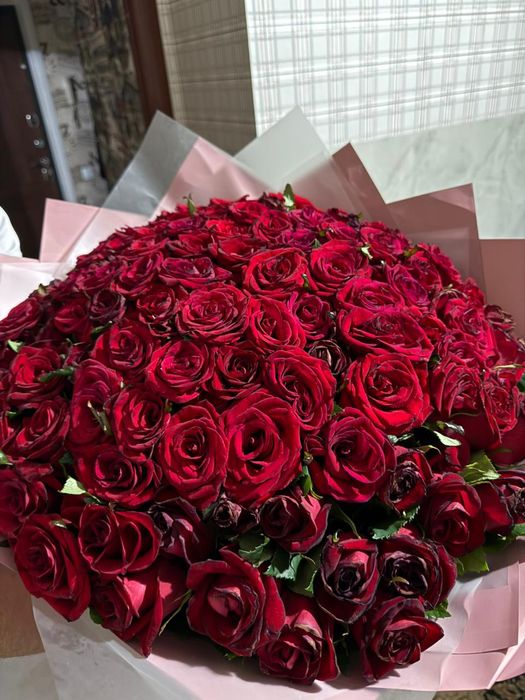 Букет цветы (роза)