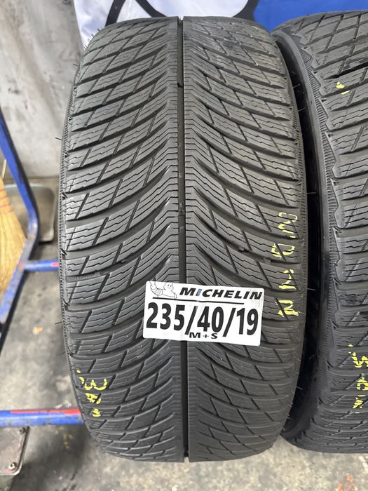 235/40/19 Michelin M+S