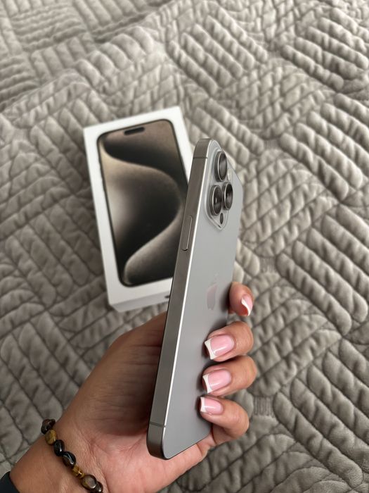 Продам iphone 15 pro max