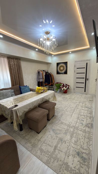 Своя 1 4/4комн кв перед на 3 Эко базар 60000yе