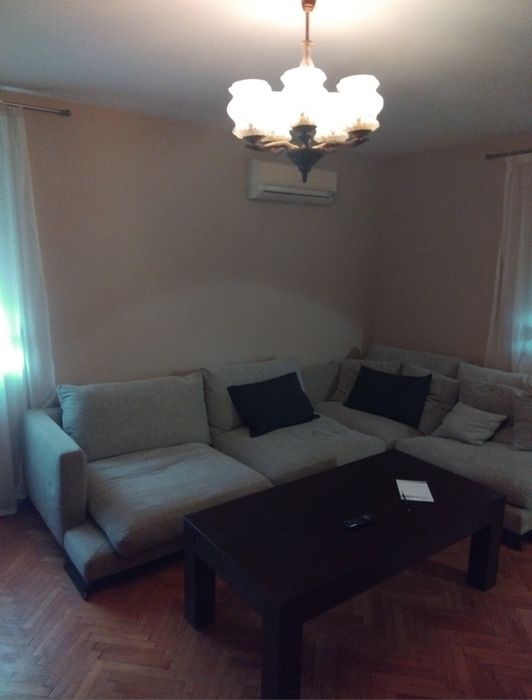 Продава къща в гр.Дупница