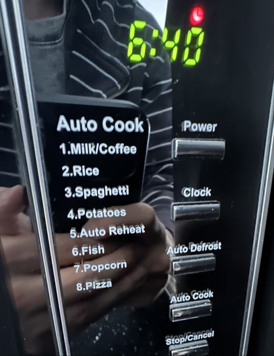 Микровълнова печка Finlux Auto Cook