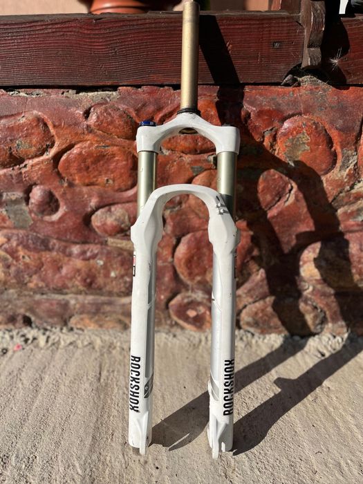 Vand suspensie rockshox