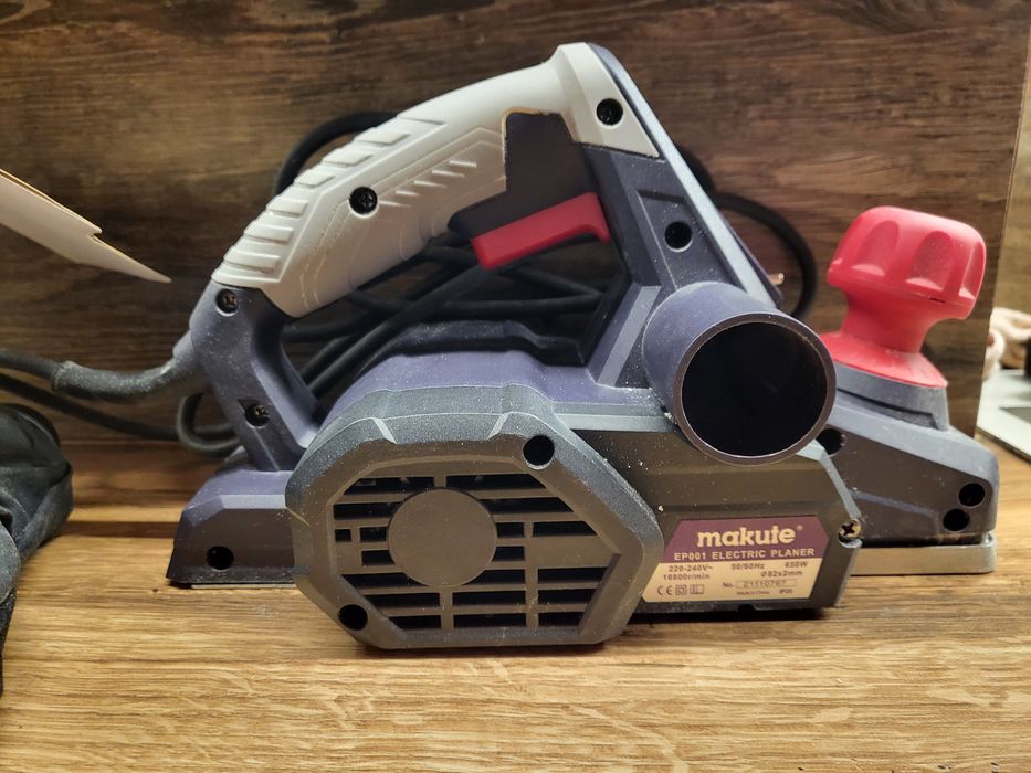 Продается электрорубанок