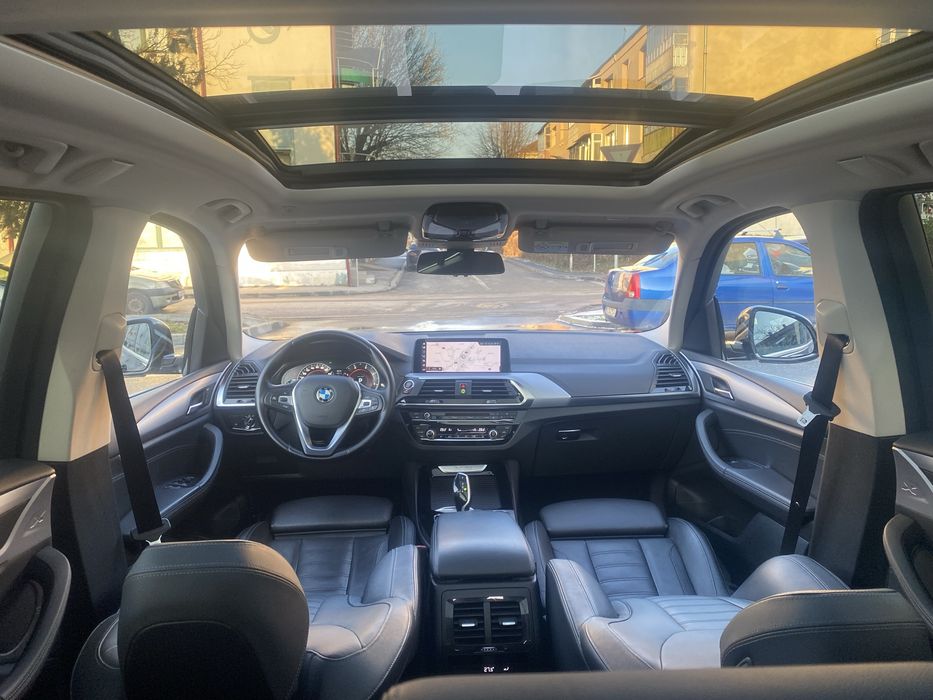 BMW X3 2,0d euro 6 Navi Mare Panorama Ceasuri plasma
