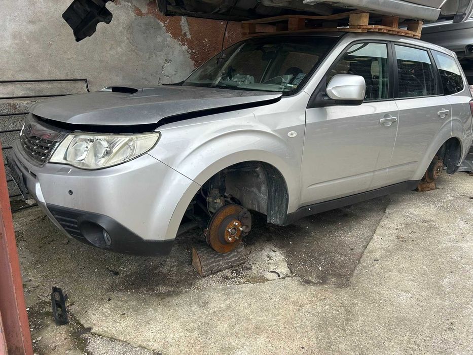 Subaru Forester 2.0D / Субару Форестер 2010 година на части