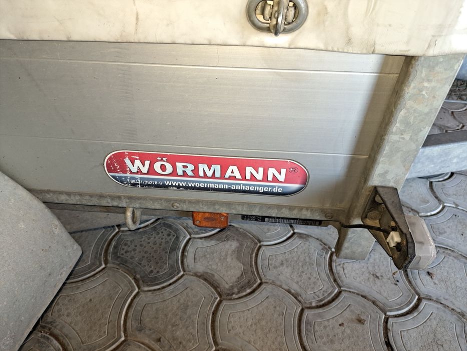 Vand remorca doua axe de 2, 6 tone