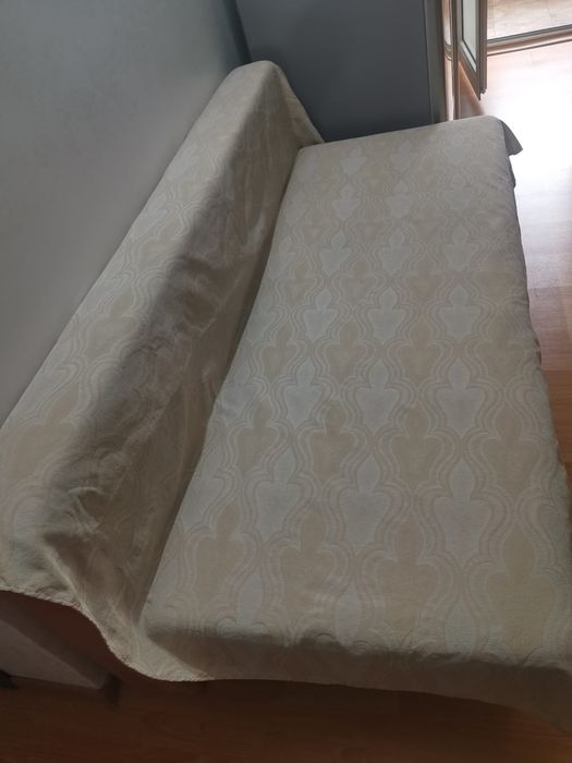 Canapea extensibila