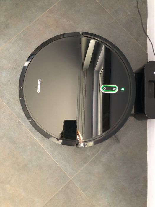 Робот-прахосмукачка LENOVO