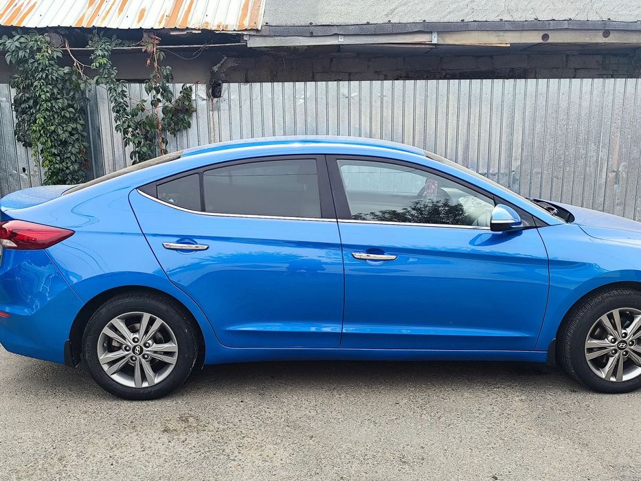 Hyundai Elantra Se vinde Hiunday Elantra echipare Highway, stare buna, perfect mecanic