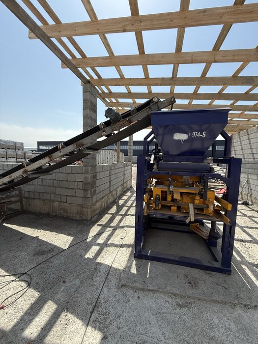 Станок для производства сплитерных блоков