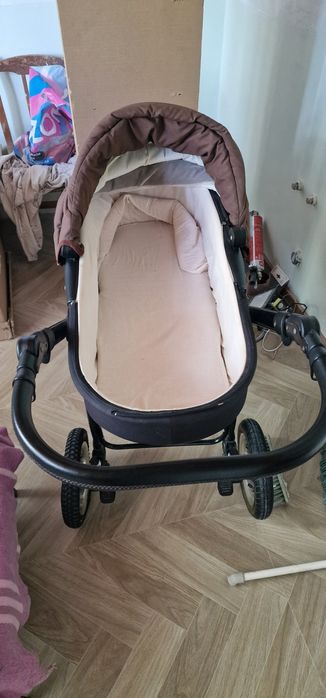 Продам коляску детскую