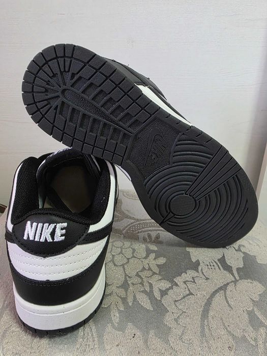 Nike Dunk Low Retro marimea 40