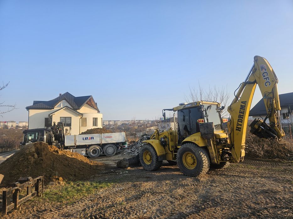 Servicii cu Buldoexcavator