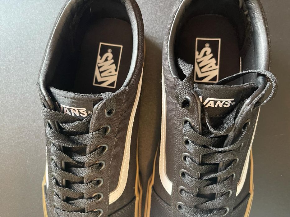 Pantofi VANS Ward (Canvas) Black/Gum mărime 43