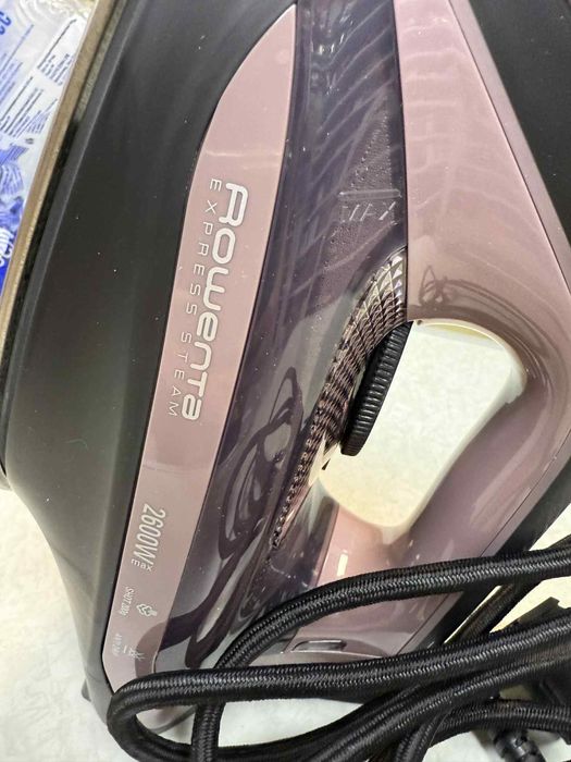 Парна ютия Rowenta Express Steam, 2600W