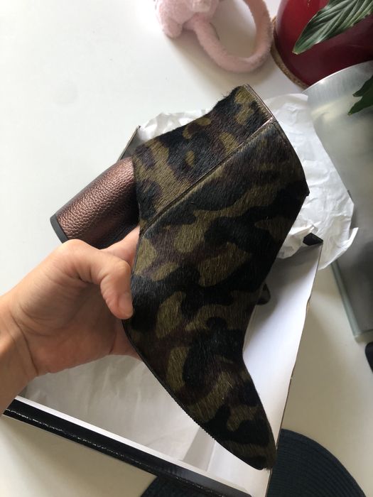 Botine piele naturala/par natural de ponei