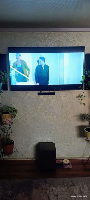 Продам телевизор с домашним кинотеатром