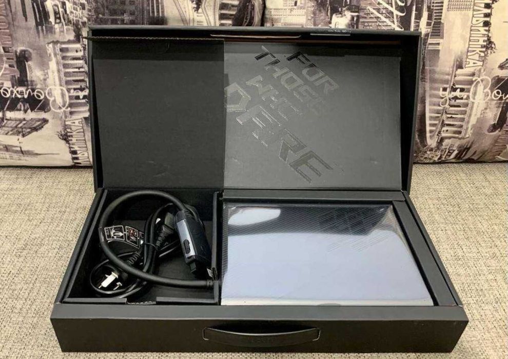 Asus XG Mobile RTX 4090 Laptop