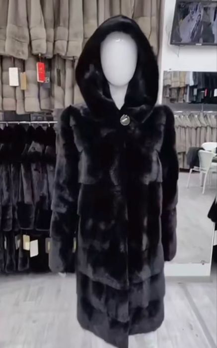 Продам норковую шубу