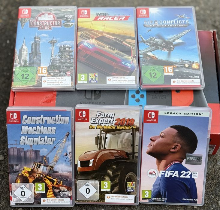 Конзола NINTENDO Switch + игри