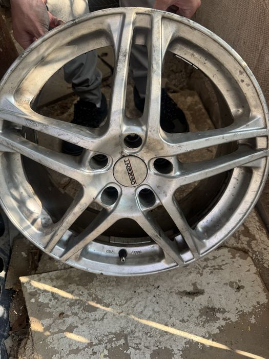 Продам титанки Диски r17