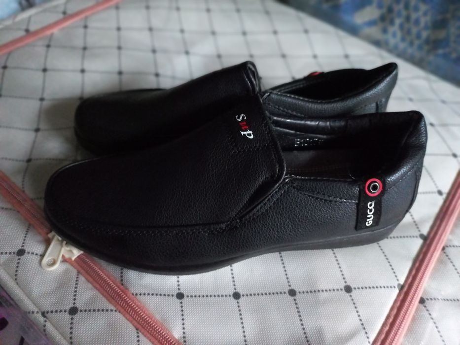 Новые туфли .     .   .