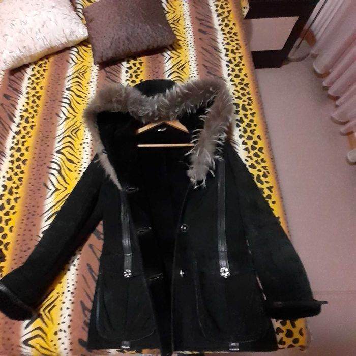 Продавам кожух естествена кожа