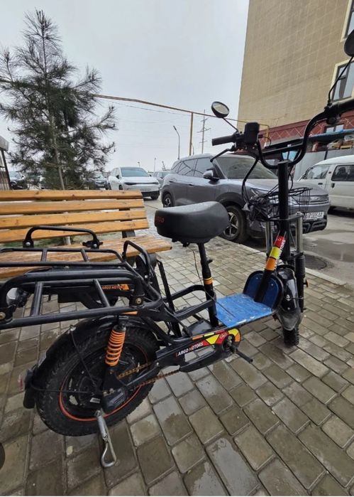 Elektro Skuter Lorgo Motors