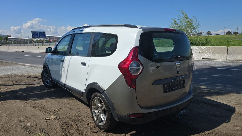 Dacia Lodgy Stepway 1.5 dci an  2022 Avariat