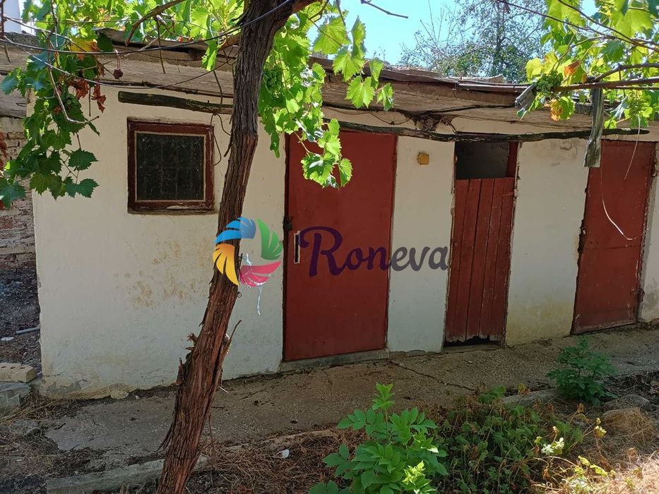 Къща в Варна, област-с.Изворско площ 80 цена 51800