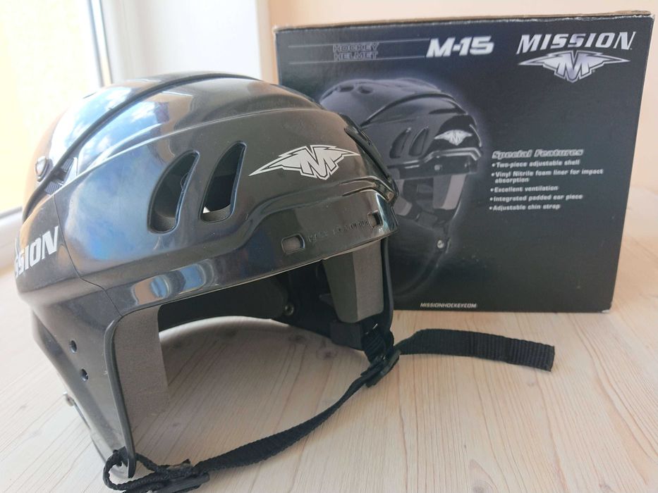 Разпродава: HECC M15 детска каска за хокей кънки или ролери