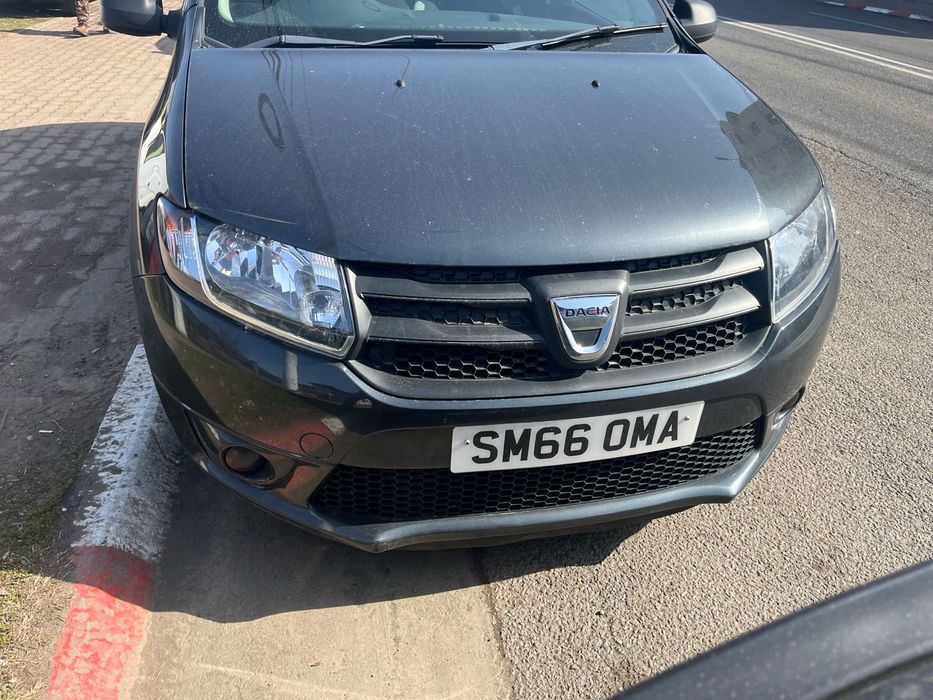 Bara fata mogam sandero 2016 logan 12 benzina 90 mii km